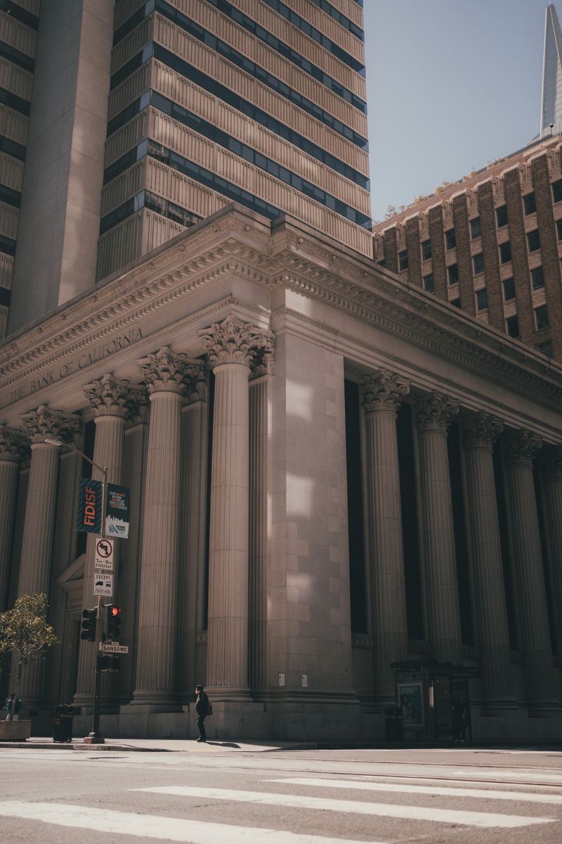 Government courthouse building